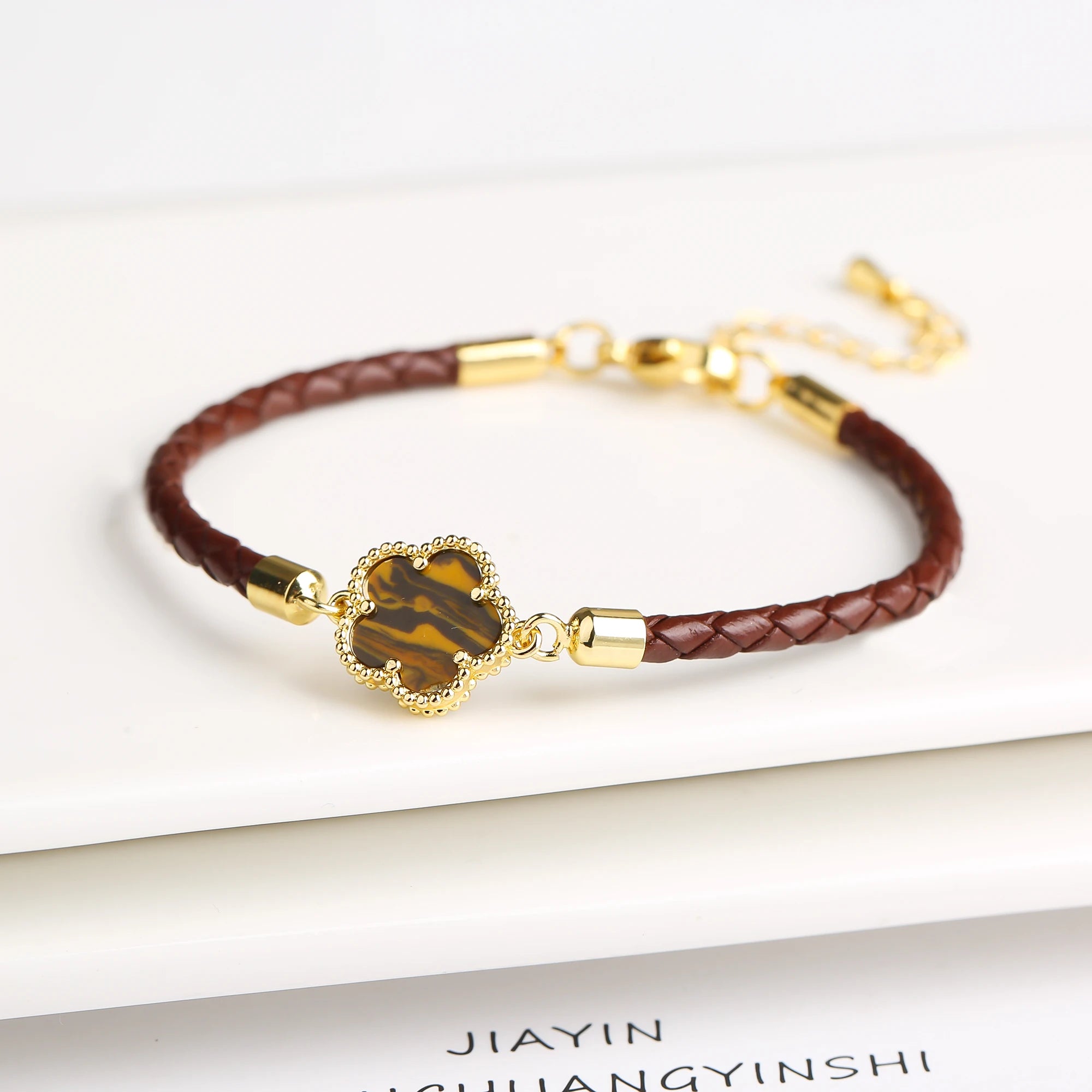 Classic Genuine Leather Woven Natural Stone Five Leaf Flower Charm Bracelet Fashion for Women Girls Party Wedding Jewelry Gift