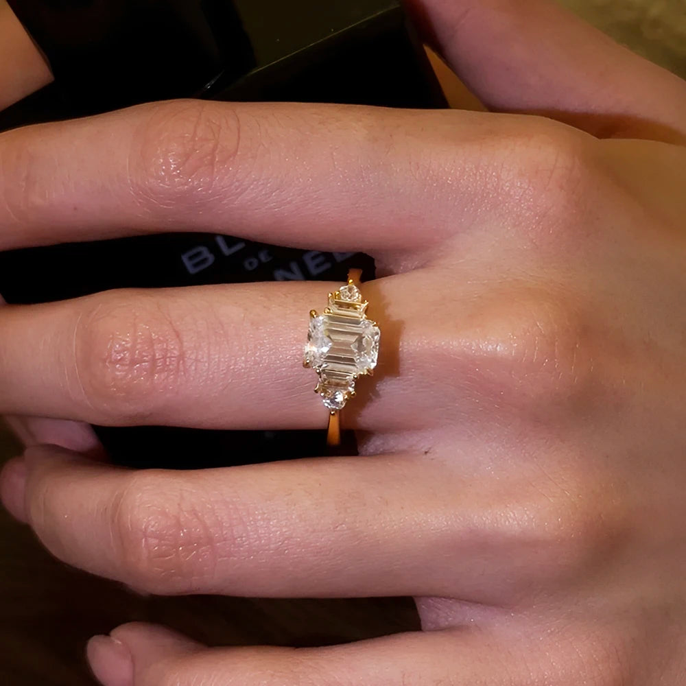 BXINY 2CT Emerald Cut Moissanite Rings S925 Silver 18K Gold Plated GRA Certified Lab Diamond Wedding Band for Women Gift Jewelry