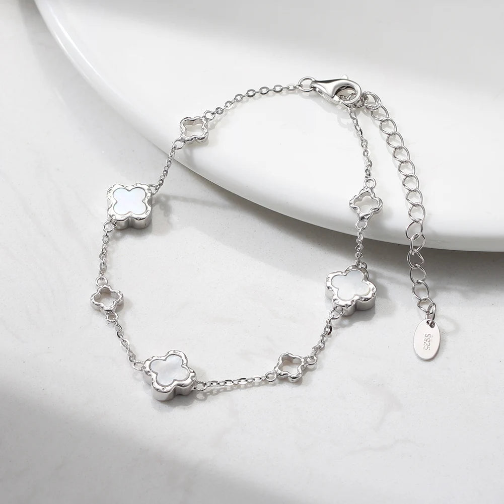 Elegant Clover 925 Sterling Silver Bracelet